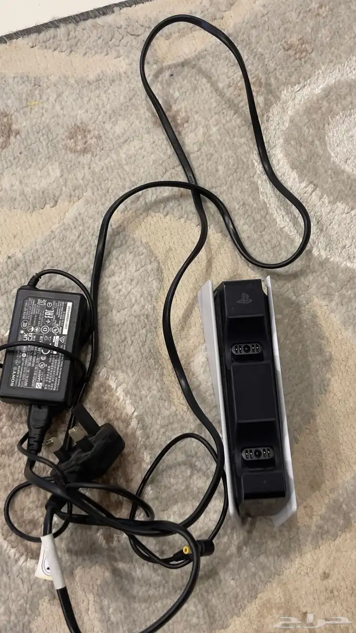 سماعة هايبر اكس كلاود 3 سلك مع قاعدة شحن يد. 8