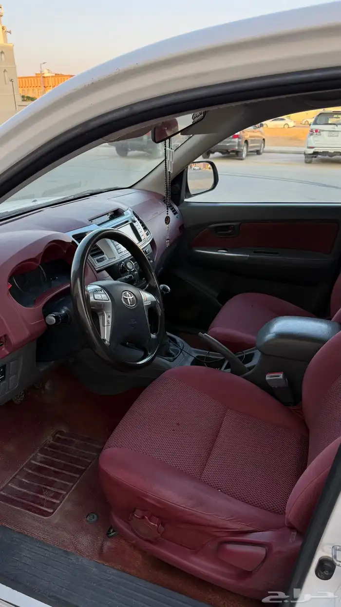 للبيع هايلوكس غمارتين 2014 خليجي 14