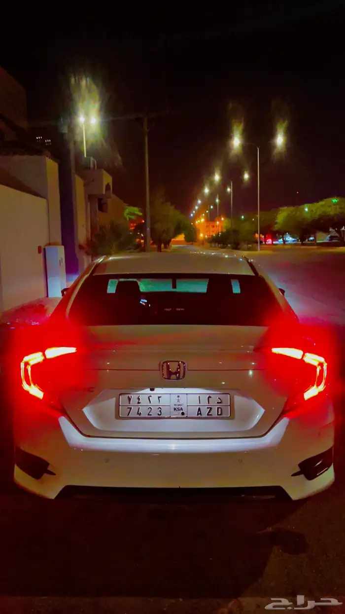 هوندا سيفيك 2020 ابيض بدون حوادث 1