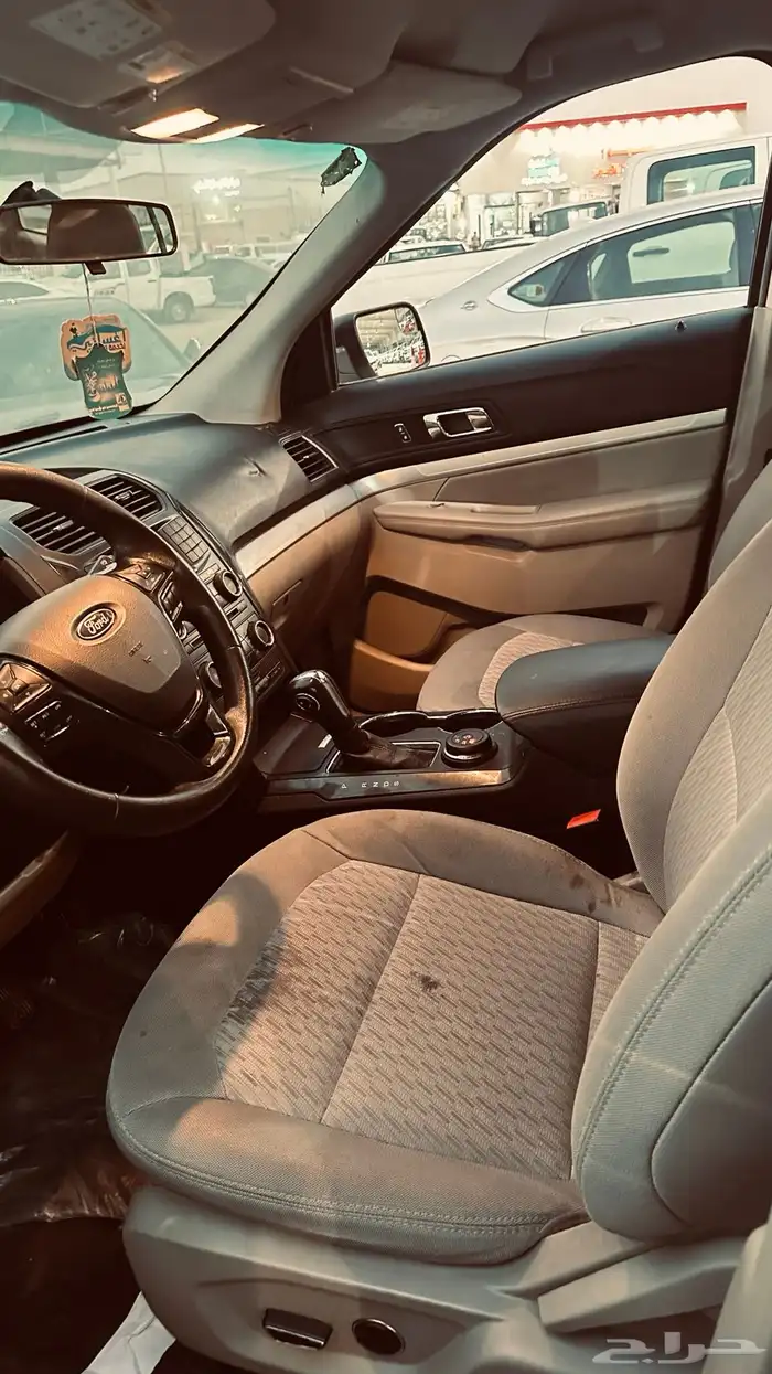 للبيع فورد اكسبلور 2018 8