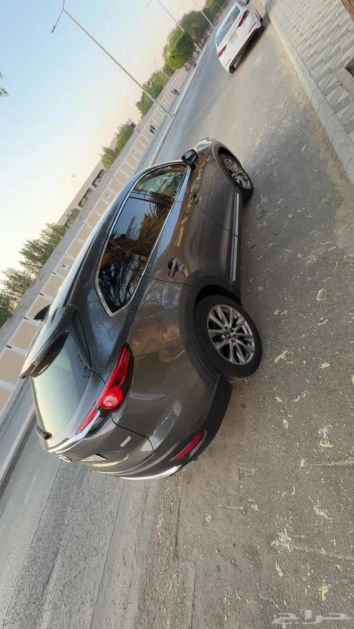 مازدا Cx9 1