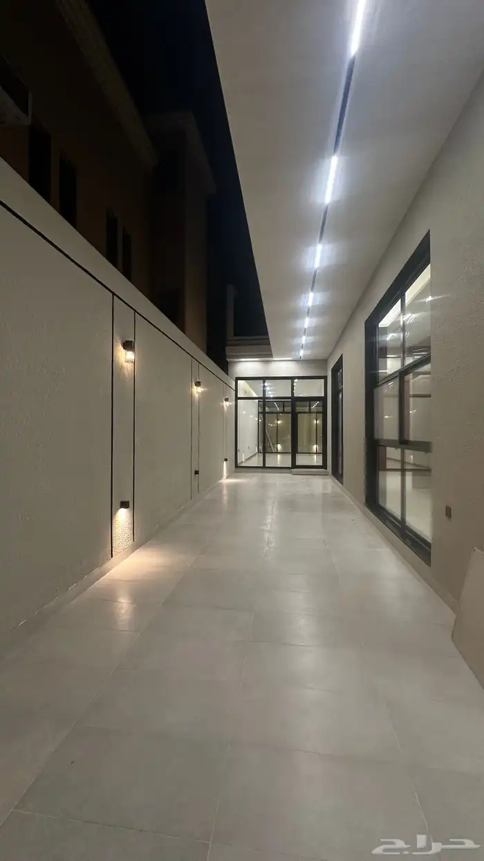 للبيع فيلا حي اليرموك 1