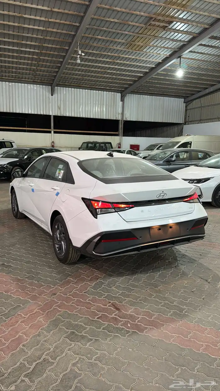 هيونداي النترا فئة سمارت بنزين 2026 3