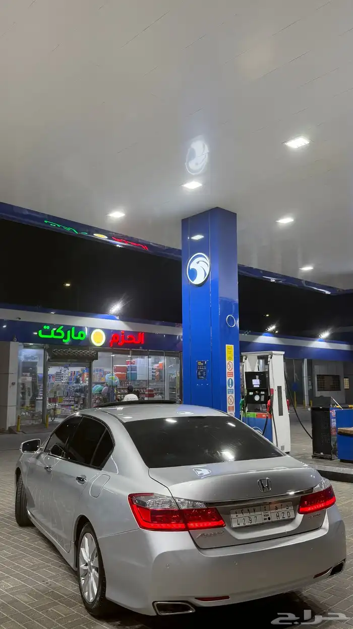 هوندا اكورد 2016 فل كامل اعلى فئة 4 سلندر 8