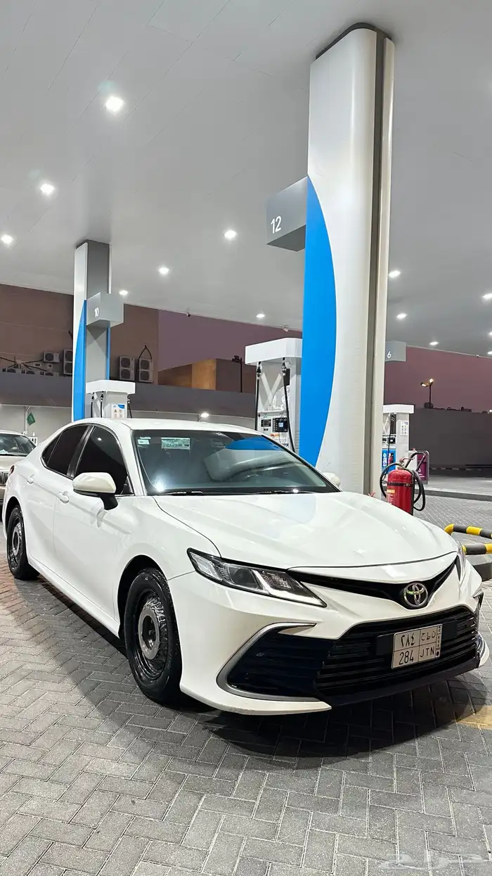 للبيع كامري ستاندر ثلجي 2021 1