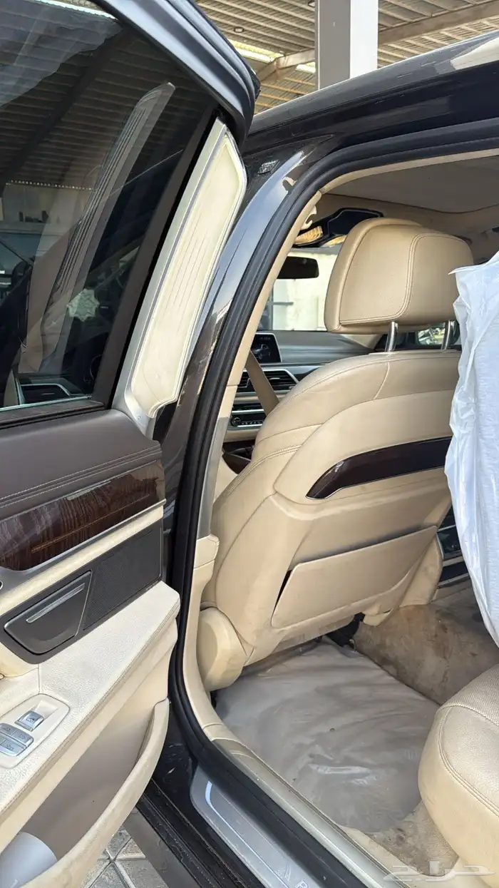 بي ام دبليو 740 3