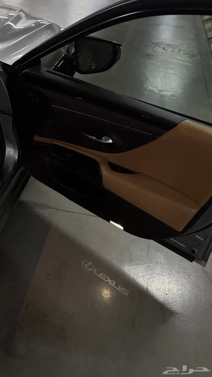لكزس es350 موديل 2020 فئه cc قمه في النظافه 18
