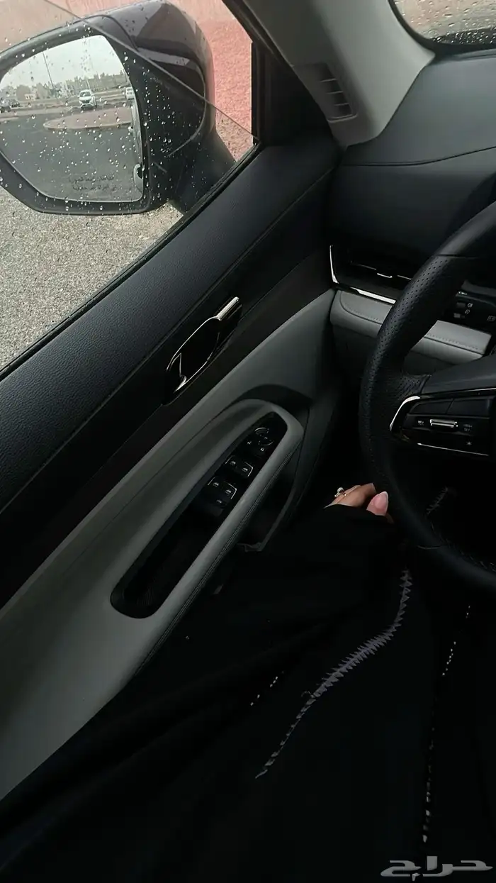 مدربه قيادة للنساء 0