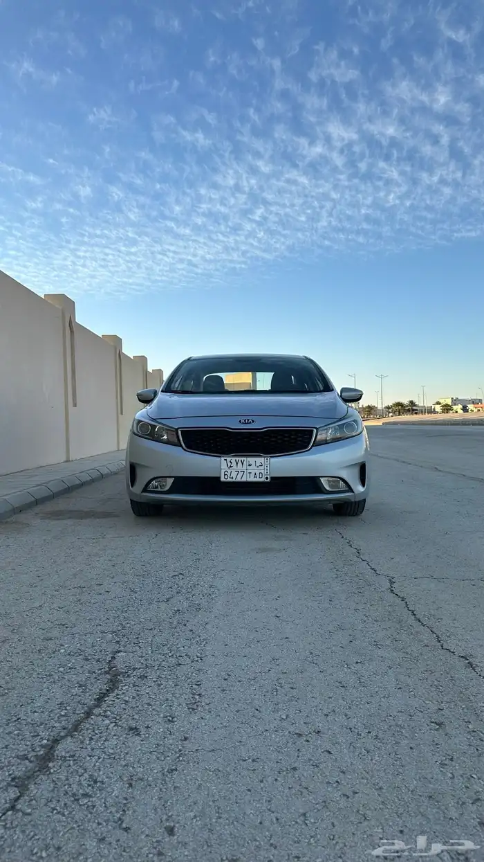 سيراتو 2017 ستاندر ممشي قليل نظيفه جدآ 21