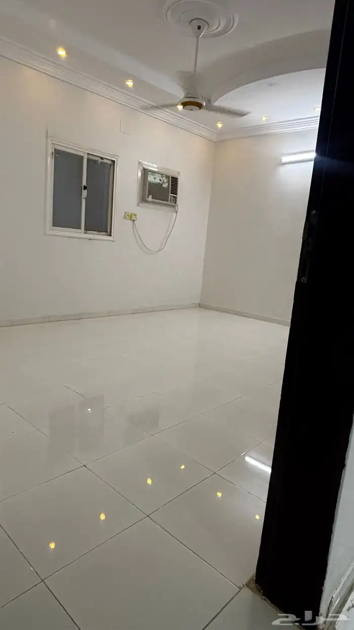 شقتين للإيجار -محايل عسير- قريب من المستشفى العام والاهلي 2