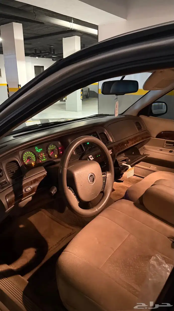 فورد ماركيز 2010 7