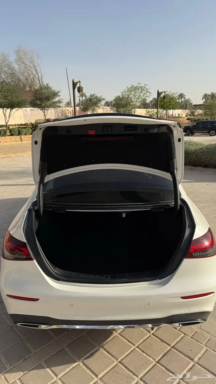 مرسيدس E200 وارد الجفالي 9