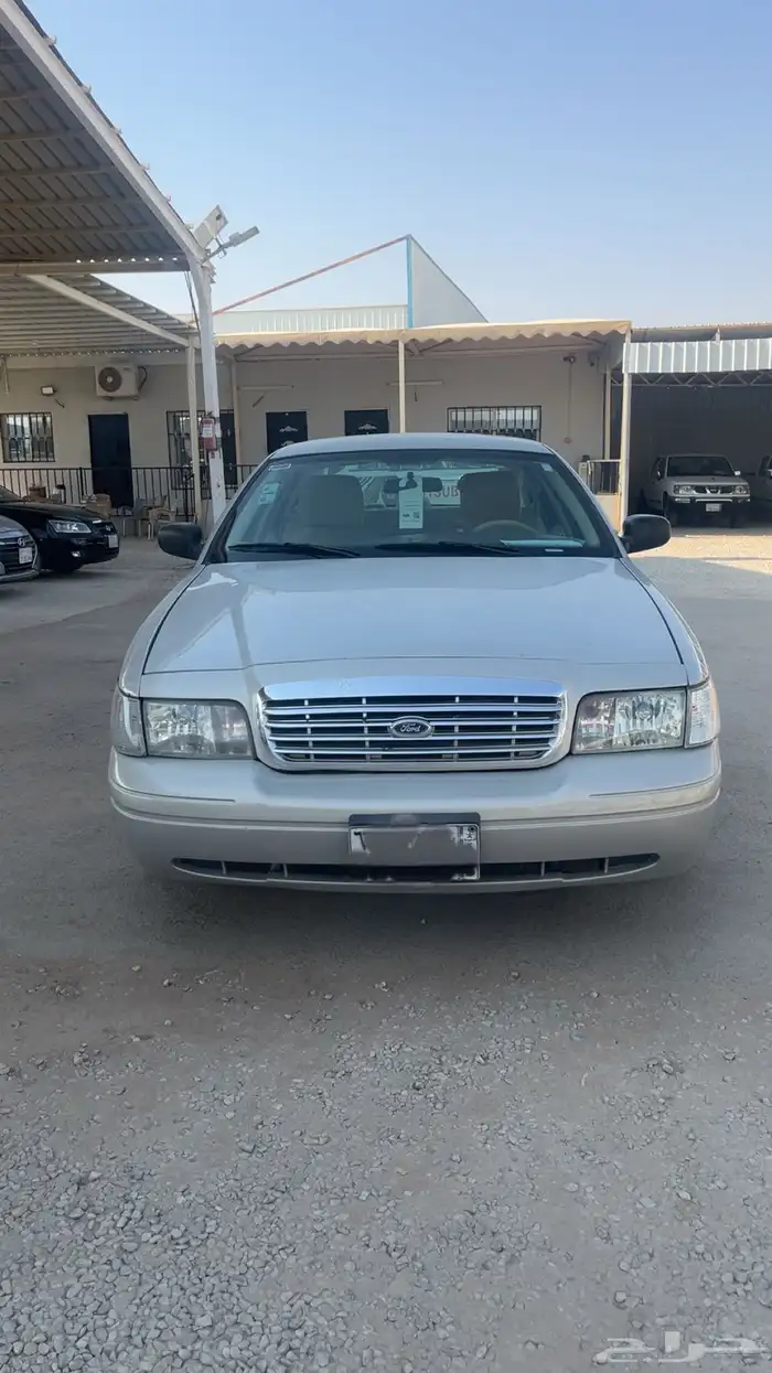 فورد فكتوريا موديل 2011 10