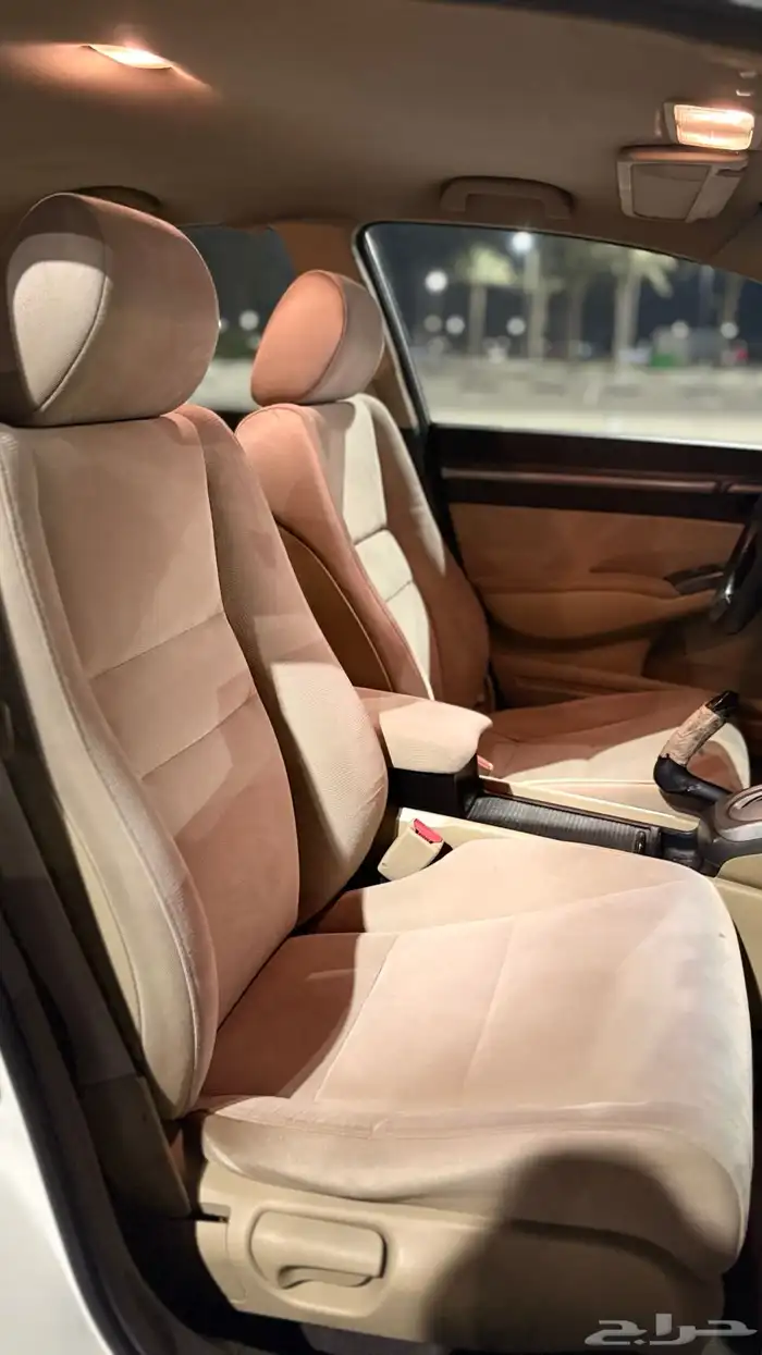 هوندا سيفيك 2007 قير أوتوماتيك ولوحه مميزه 22