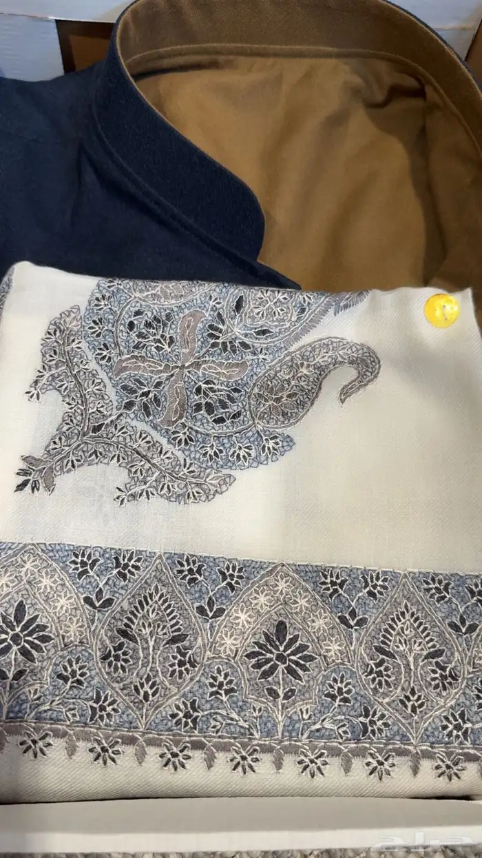 العرض المذهل سديري دبل فيس مع شال ترمة كشميري 0