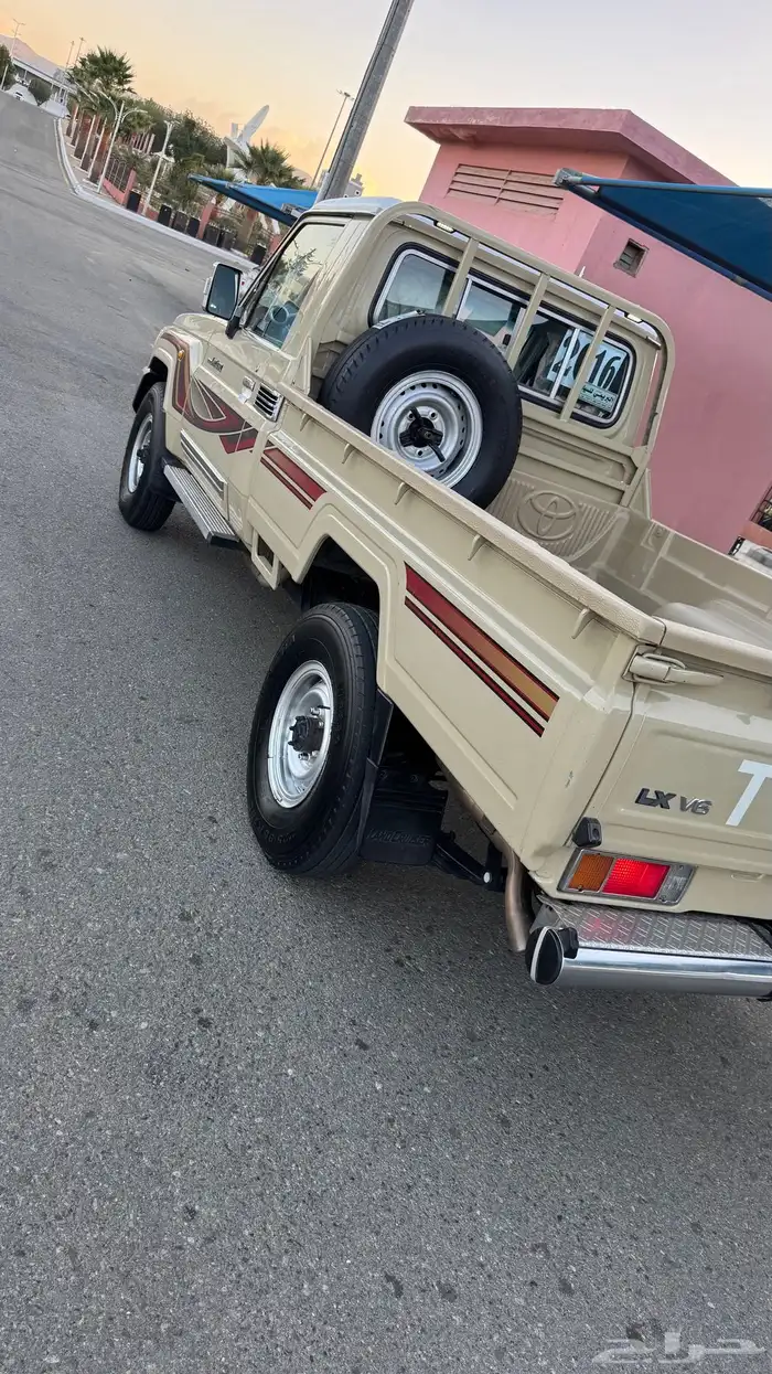 للبيع شاص مخزن 30