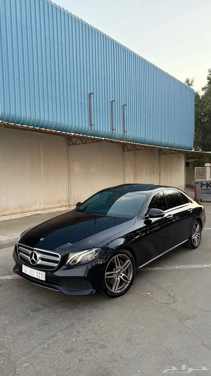 مرسيدسe300مديل2019 26