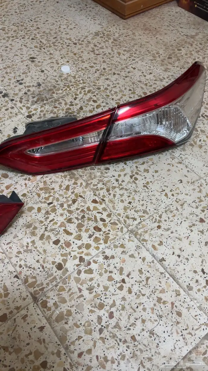 شمعات وصدام وكاله من 18 وطالع كامري 3