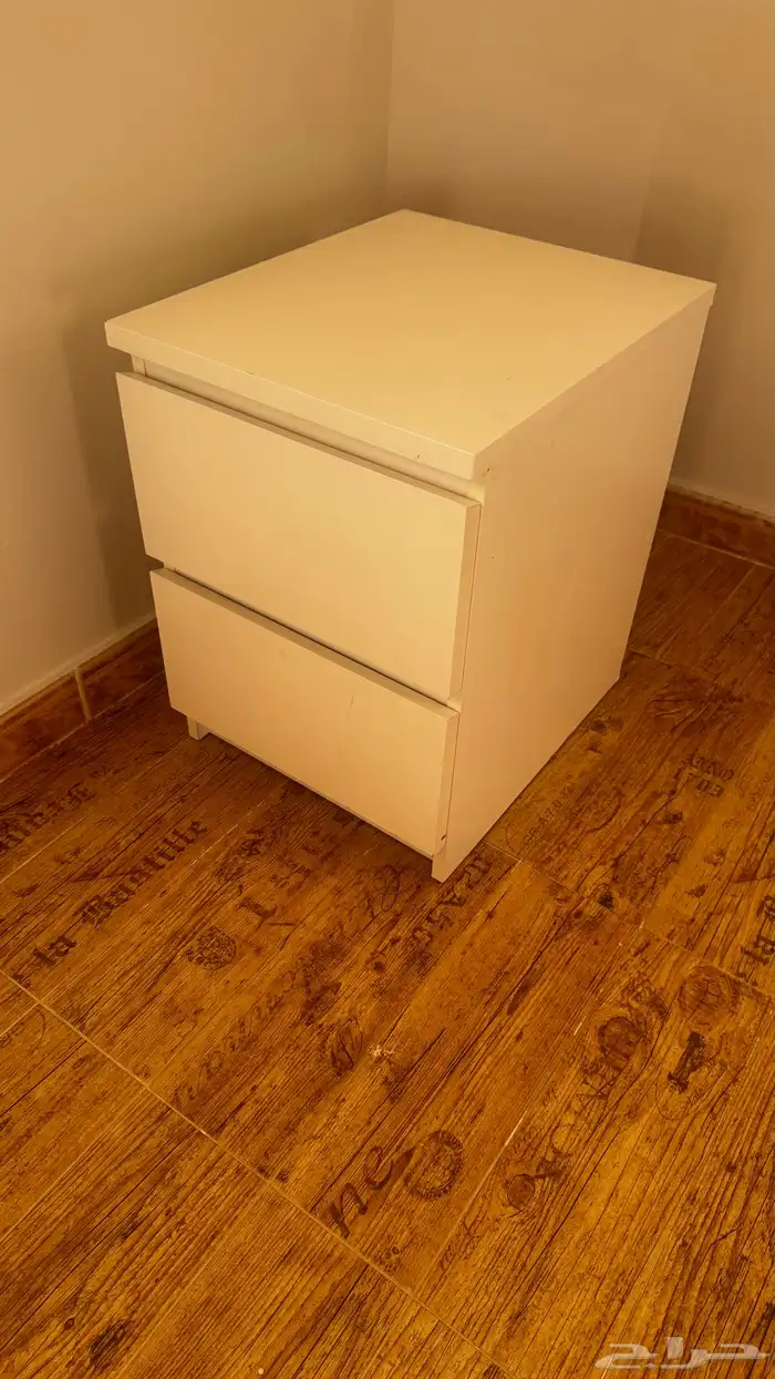 للبيع سرير وكومدينه 5