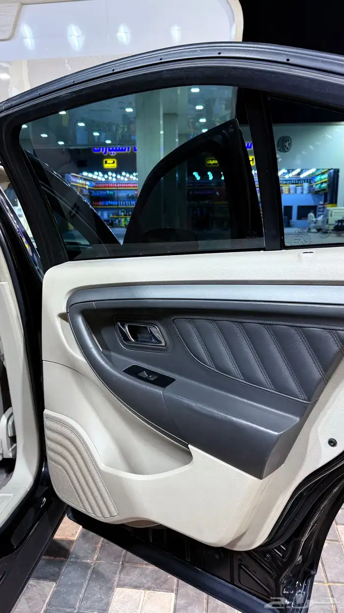 فورد تورس 2010 13