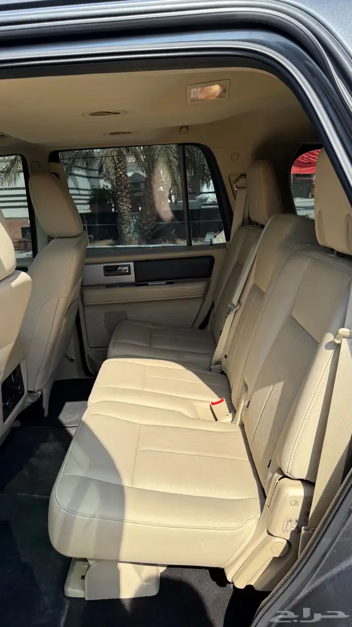 اكسبديشن 2015 اللون رصاصي 7