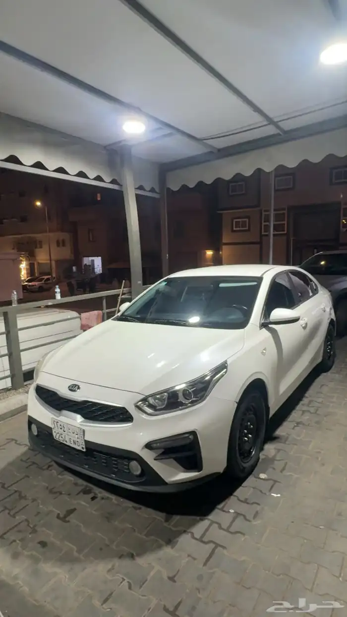 سيراتو 2021 ستاندر 6