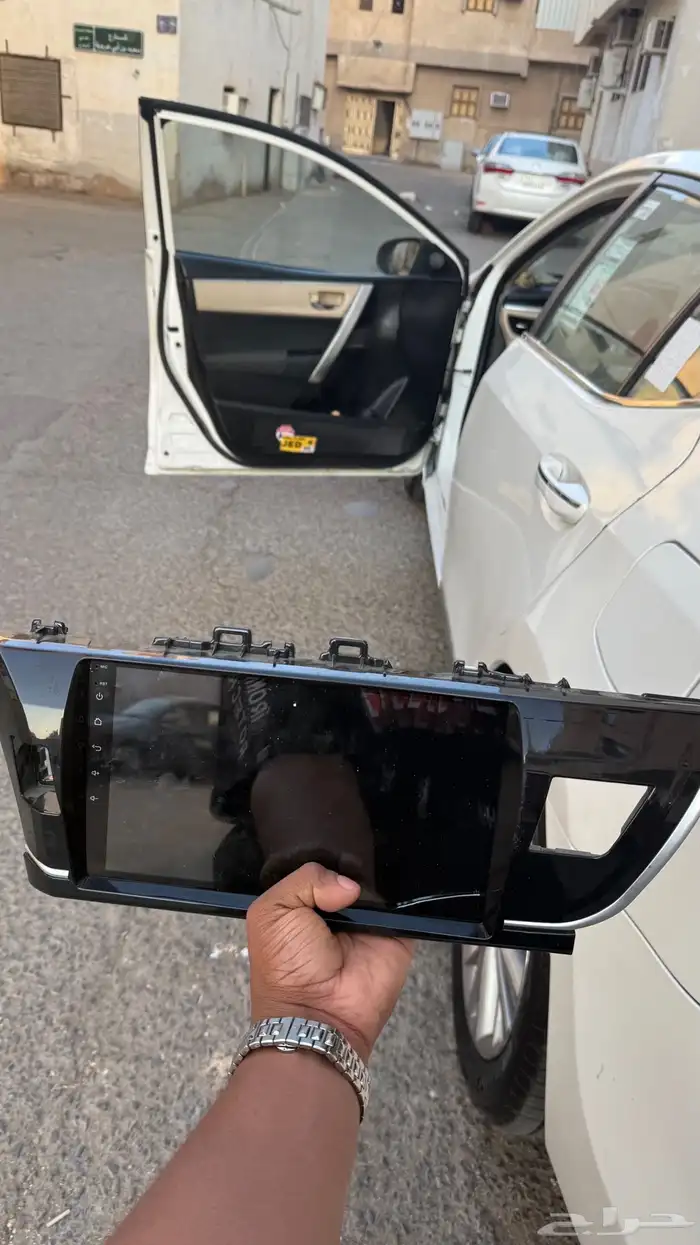 شاشة سيارة سيدان شغال كلشي 2