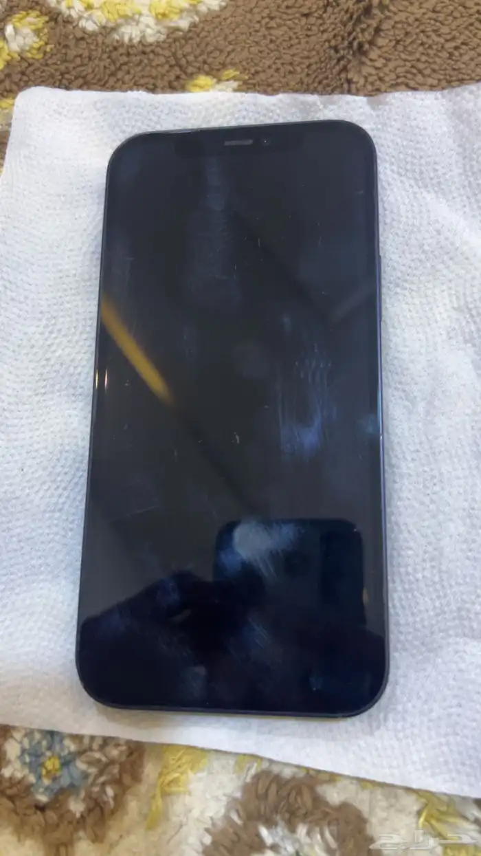 ايفون 12 عادي 0