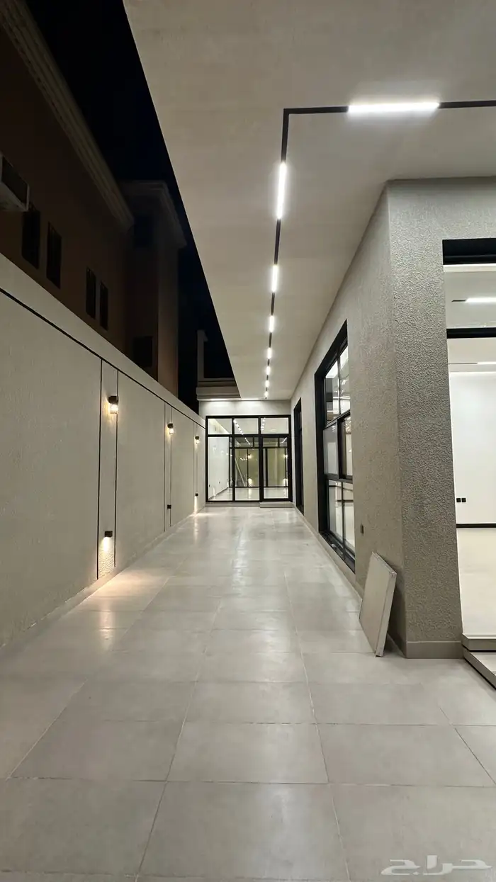 للبيع فيلا حي اليرموك 3