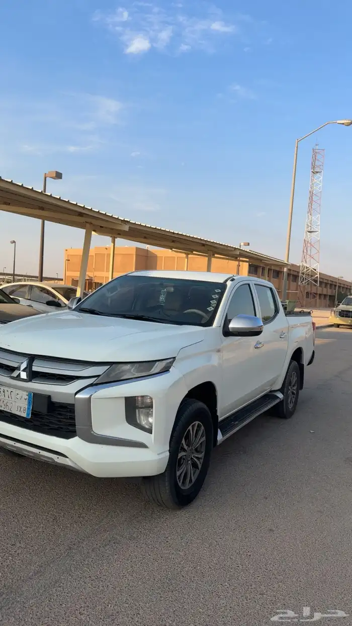 ميتسوبيشي 2022دبل L200 قير عادي ديزل الممشى 211 الموتر نضيف 0