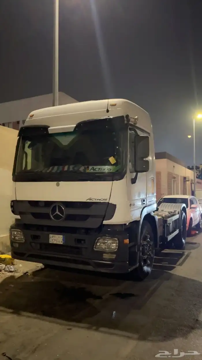 اكترس جفالي 2009 4