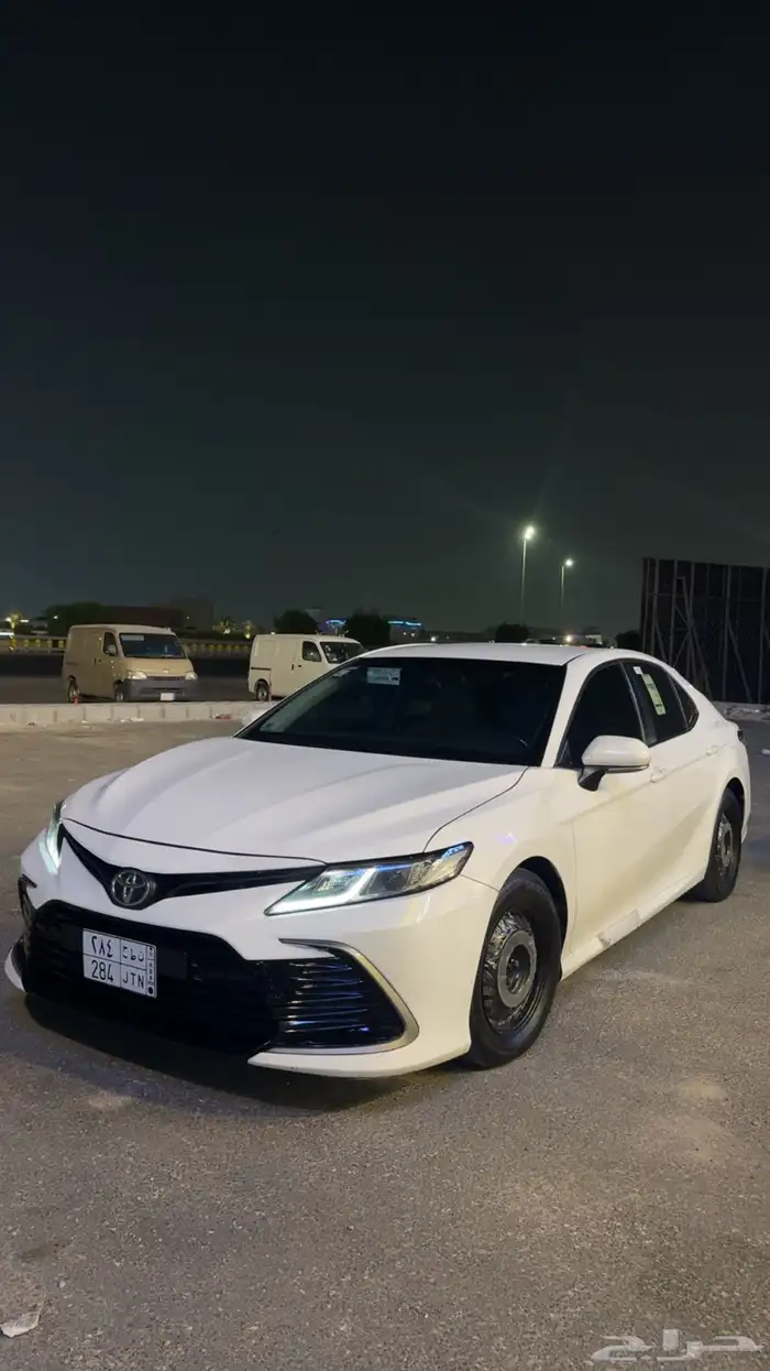 للبيع كامري ستاندر ثلجي 2021 0