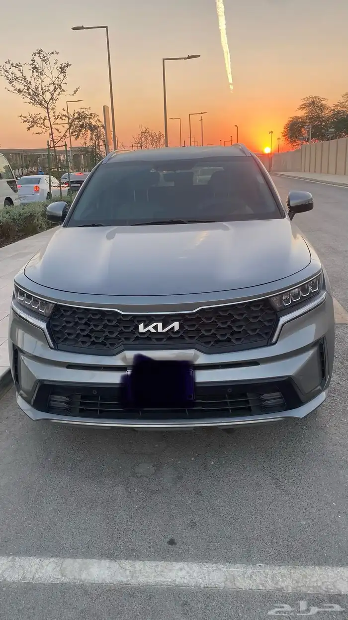 كيا سورينتو 2023 ستاندر مطور للبيع (نظيفه وممشى قليل) 0