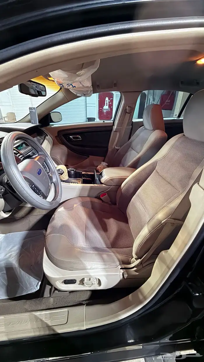 فورد تورس 2010 11