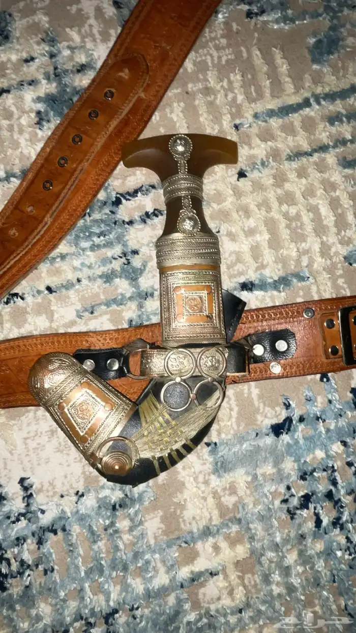 جنبية للبيع 2