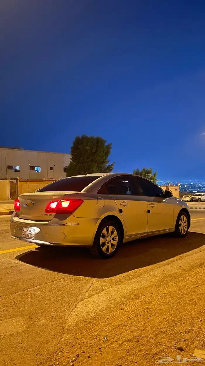 للبيع كروز نظيف جدا 2