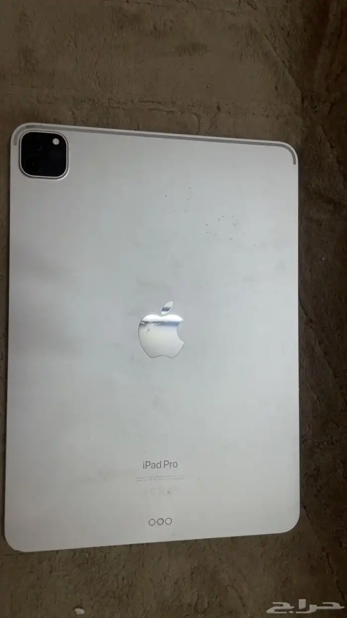 ايباد برو 2022 1