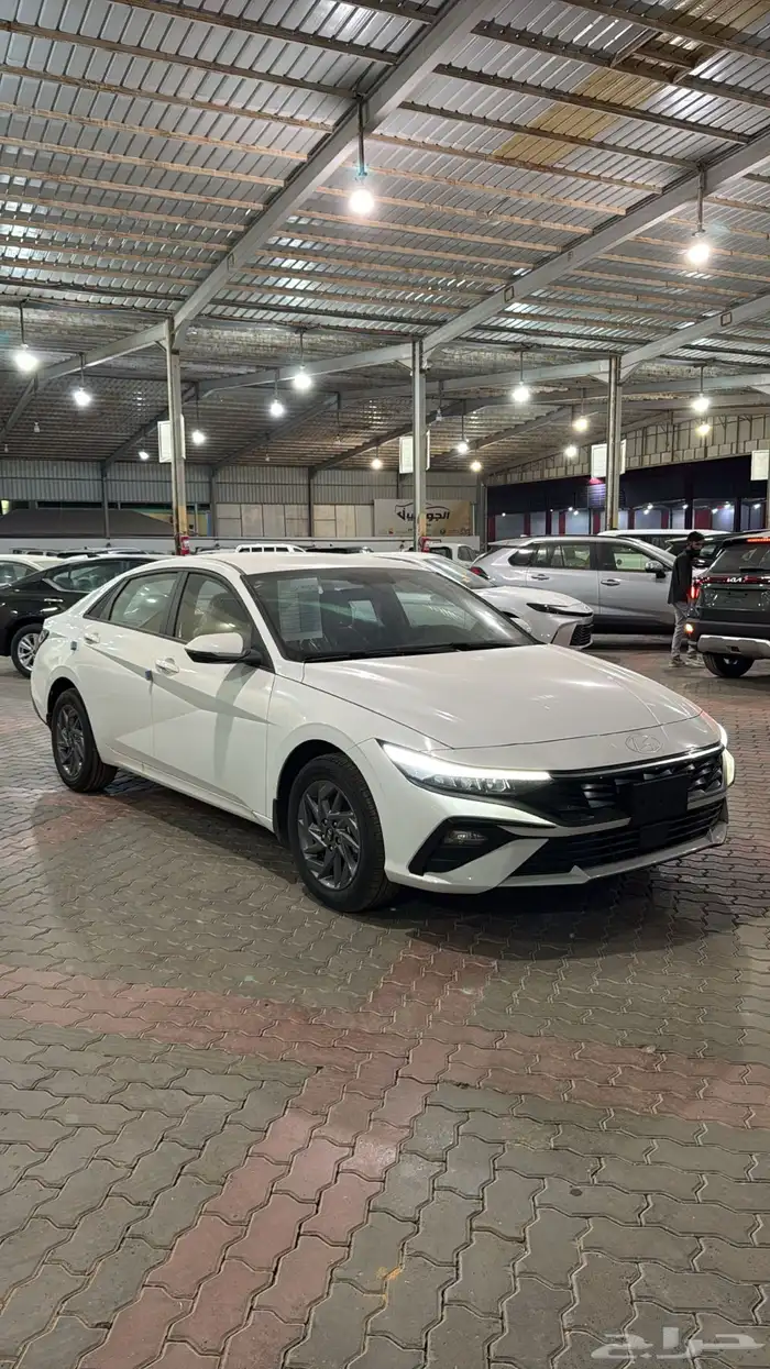 هيونداي النترا فئة سمارت بنزين 2026 1