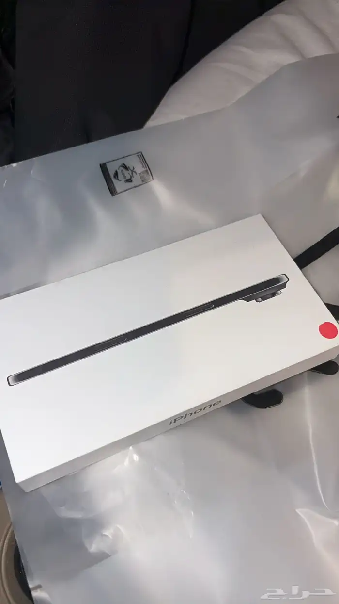 ايفون 17 اير 256 قيقا جديد بكرتونه حدي3750 1
