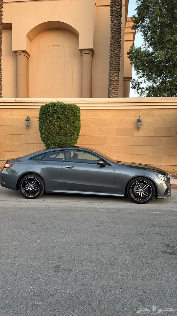 مرسيدس E200 موديل 2020 11