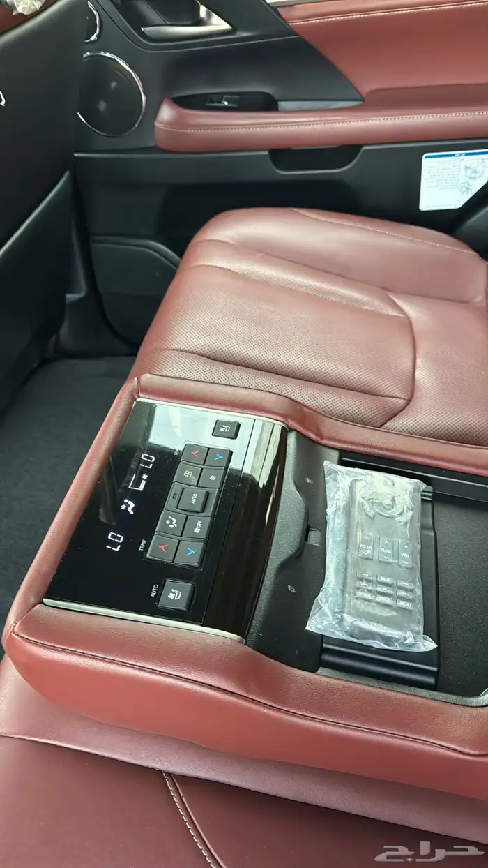 للبيع جيب لكزس 2017 17