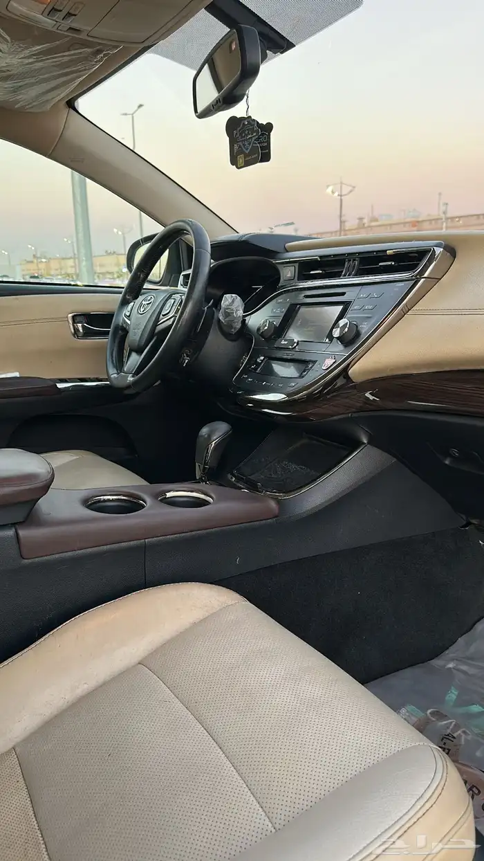 تويوتا افلون 2013 14