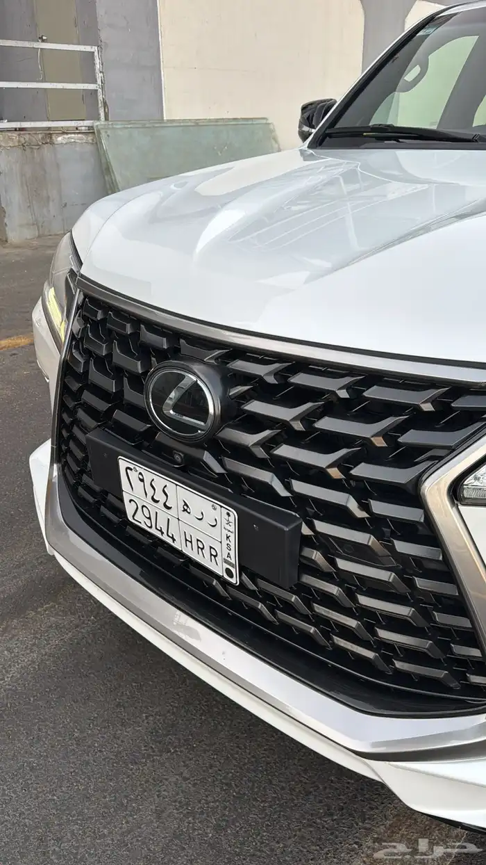 للبيع جيب لكزس 2017 21