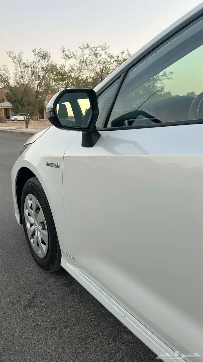 تويوتا كورولا هايبرد 2022 9