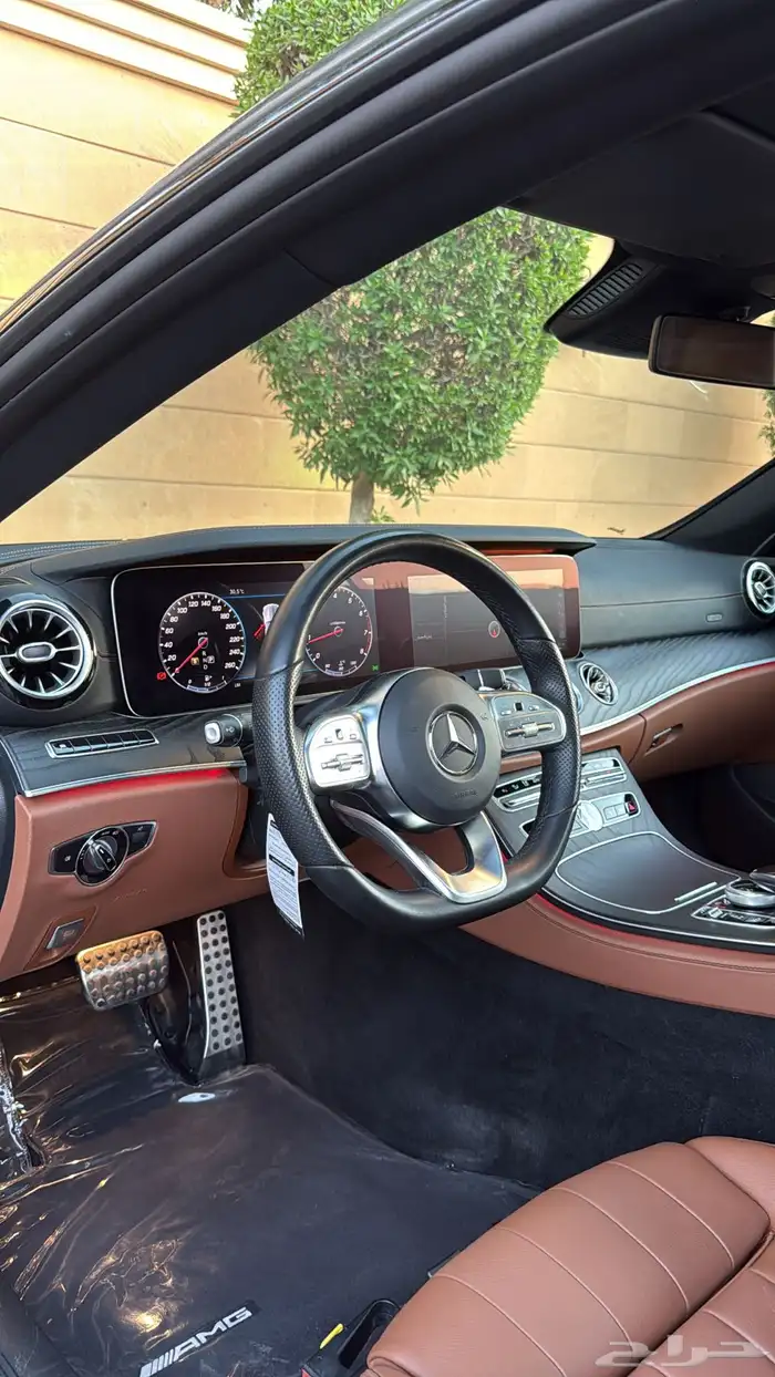 مرسيدس E200 موديل 2020 23