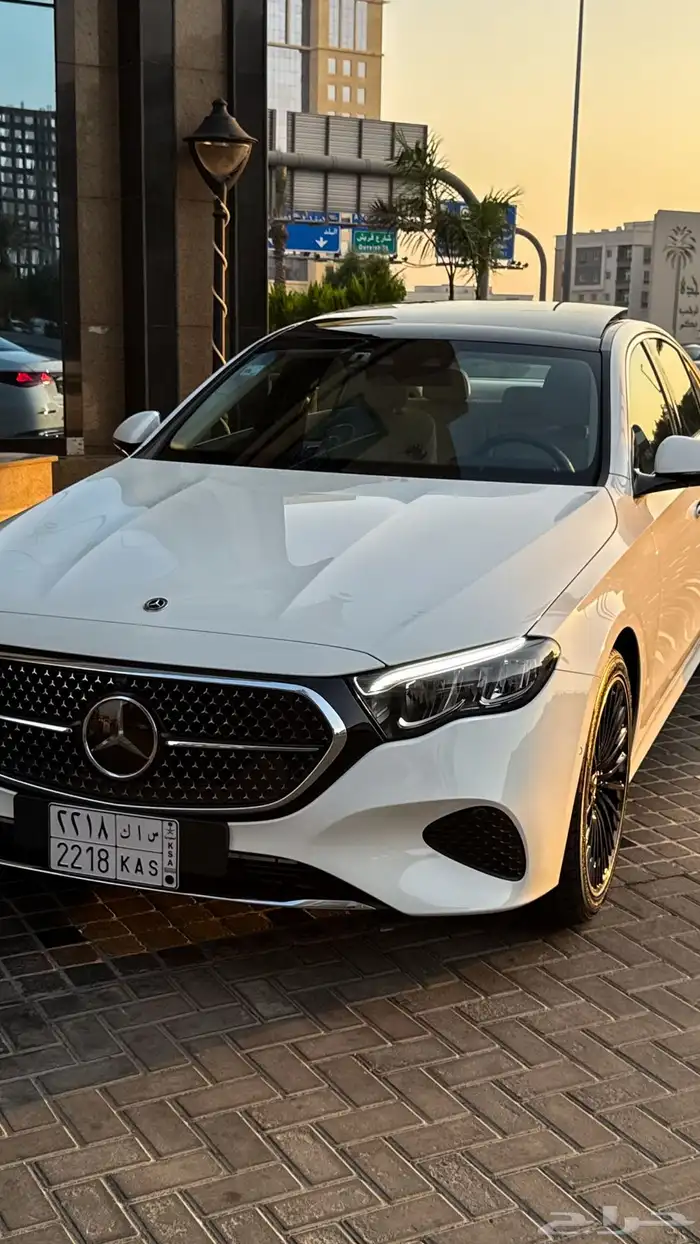 مرسيدس e200 شبه زيرو 2024 1