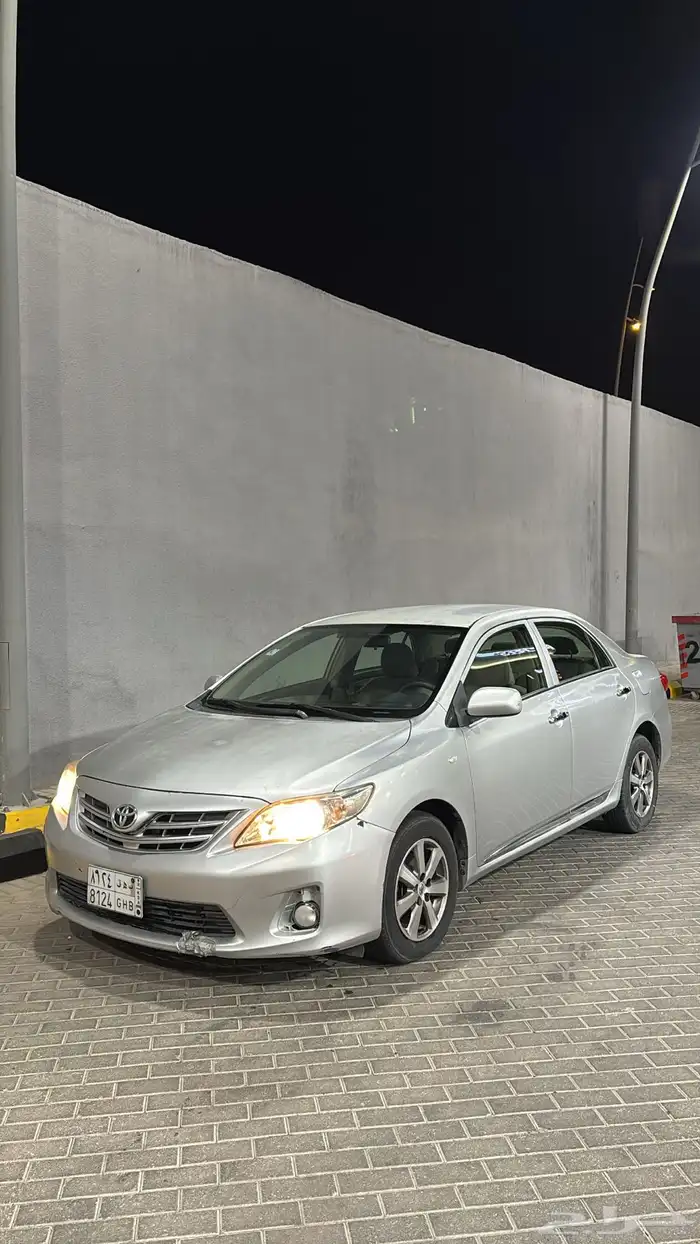 تويوتا كورولا 2013   قير عايدي 0