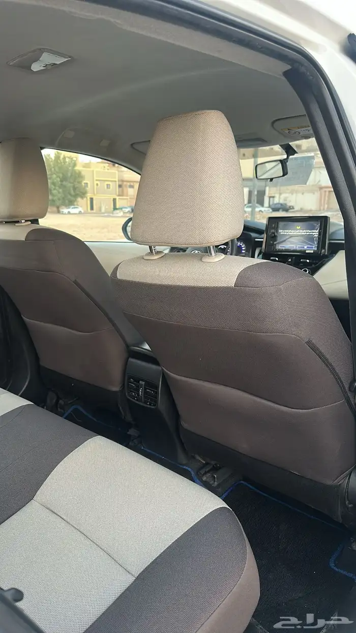 تويوتا كورولا هايبرد 2022 12