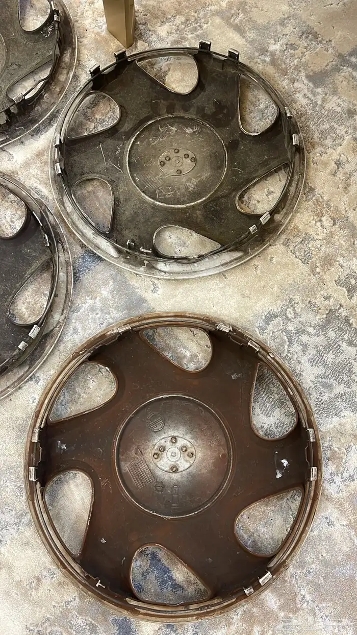 للبيع طيس كامري 4