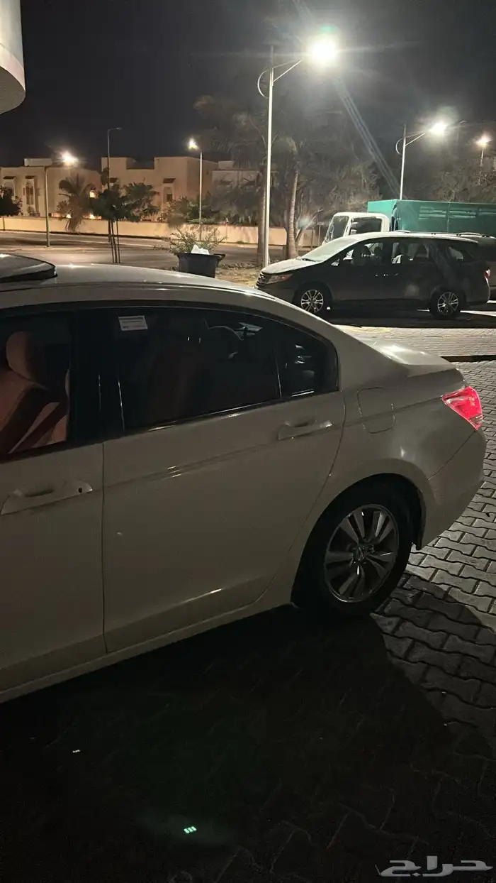 هوندا اكورد نظيف ماشاءالله 13